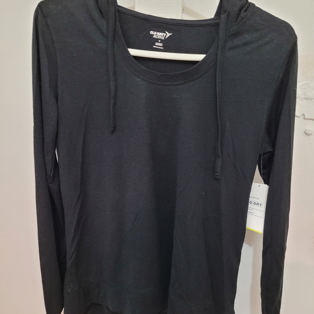 Active lightweight hoodie